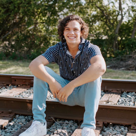 Meet your Posher, Seth - Picture 1 of 1